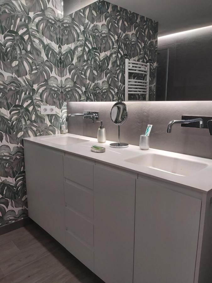 La Bahia Apartment ไบโยนา ภายนอก รูปภาพ